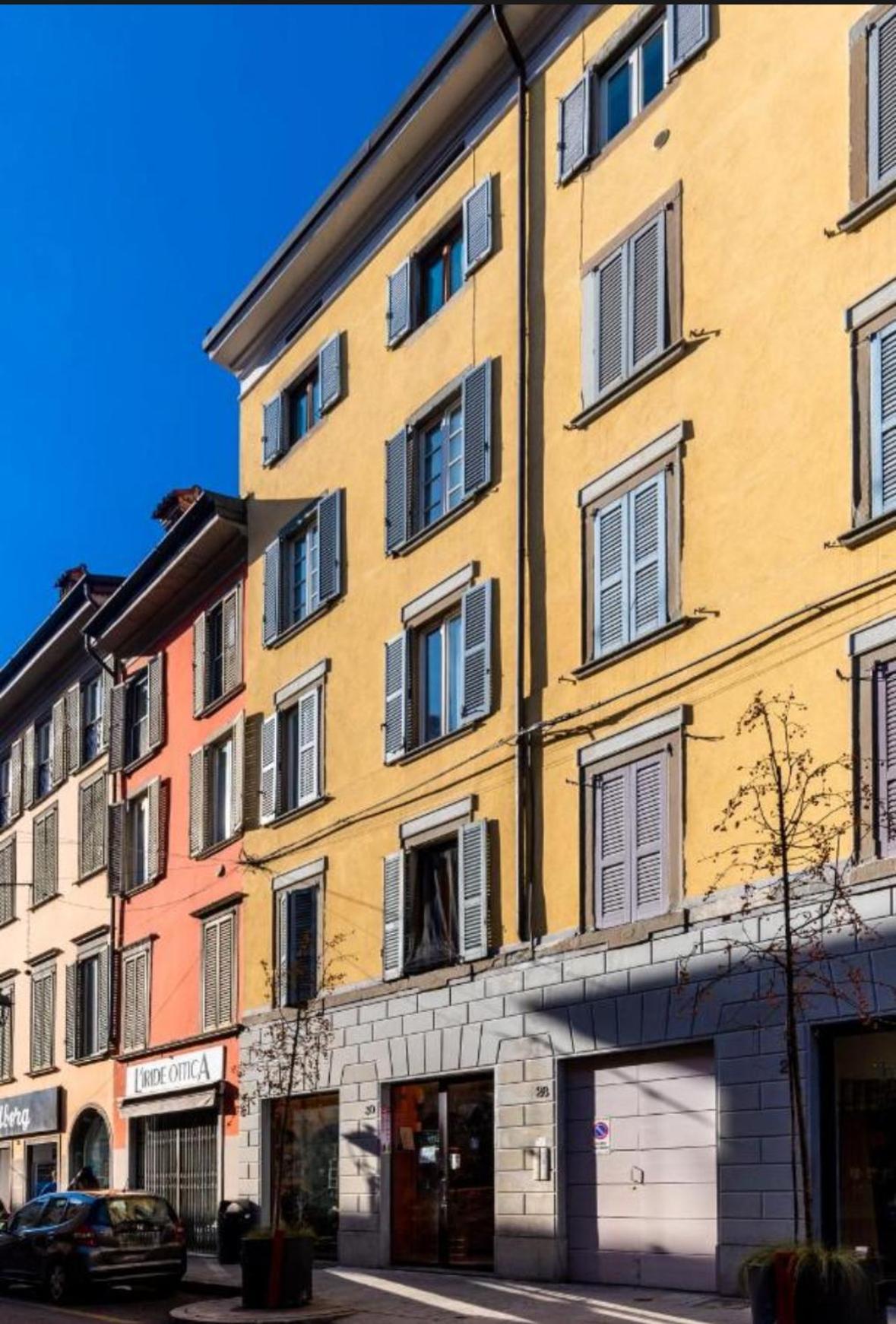 Luna Luxury Suite Bergamo Luaran gambar